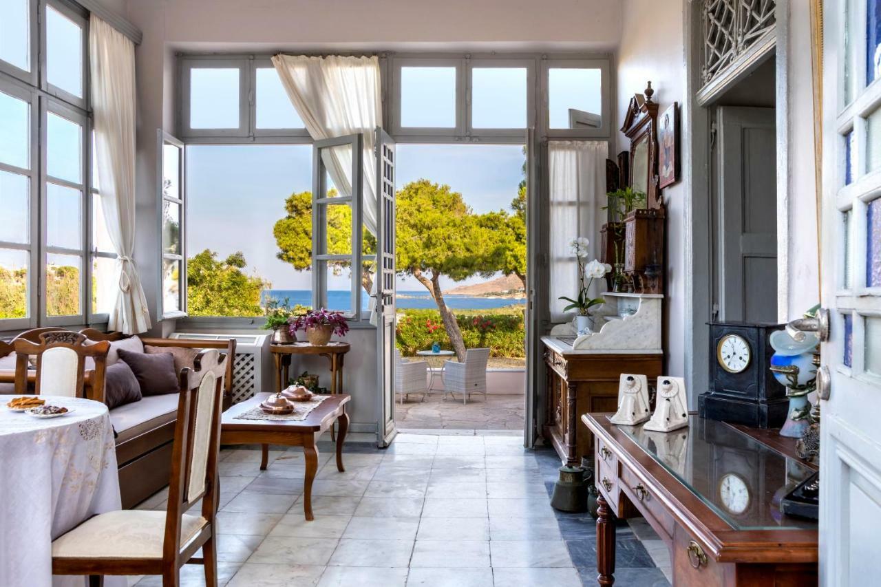 Dellagracia Mansion In Poseidonia Syros Βίλα Ποσειδωνία Εξωτερικό φωτογραφία
