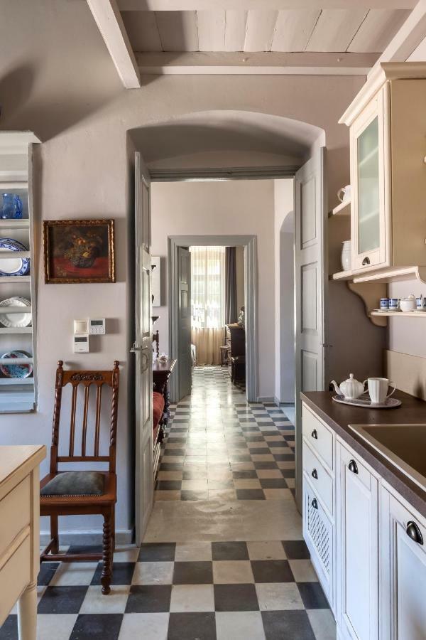Dellagracia Mansion In Poseidonia Syros Βίλα Ποσειδωνία Εξωτερικό φωτογραφία